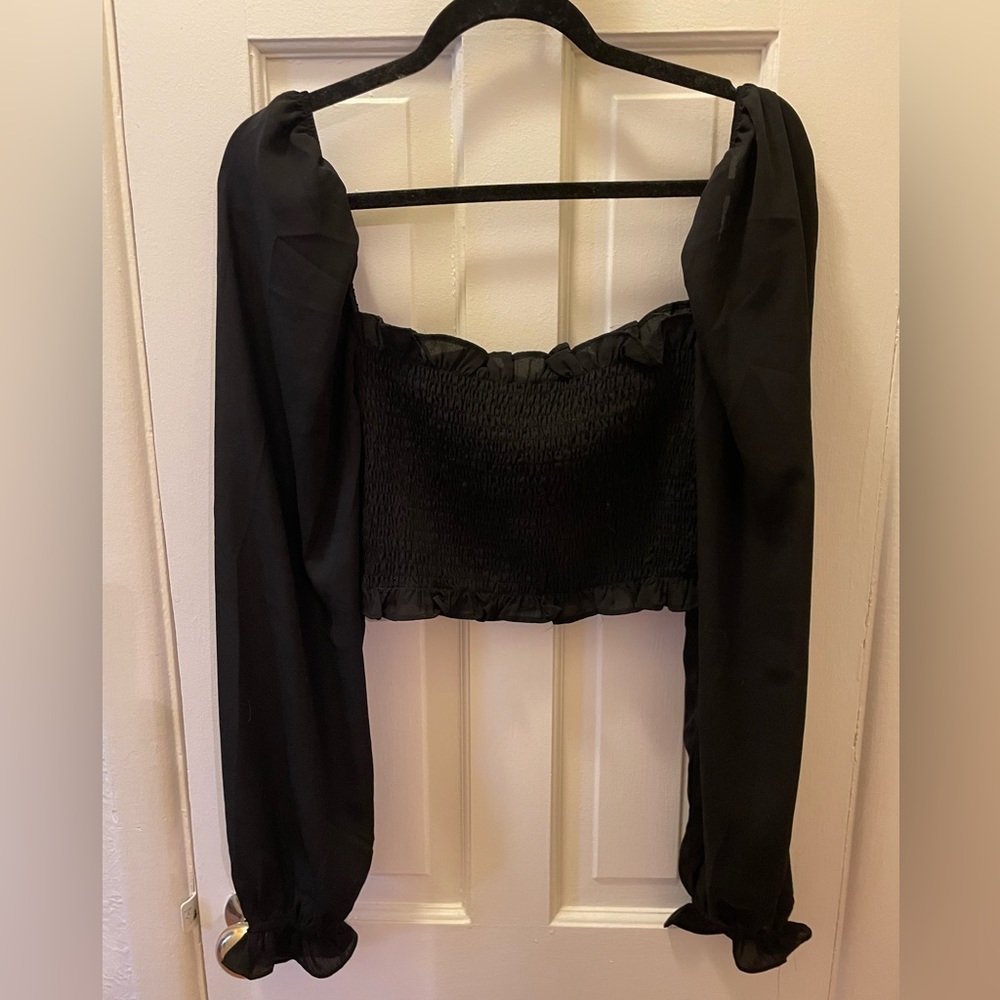 Forever 21 Scrunch Front Crop Blouse